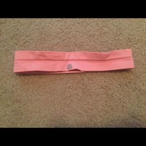 Lululemon Headband minor staining